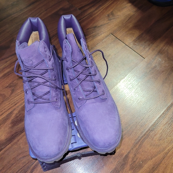 TIMBERLAND BRAND NEW BOOTS - $50 BEST OFFER NOW!!!! - Picture 1 of 5